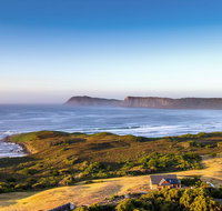 Cloudy Bay Villa - Internet Find