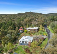 Cloverhill Hepburn Springs - Internet Find
