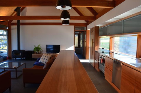 Coast House Tasmania - Internet Find 1