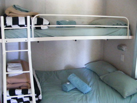 Cobar Caravan Park - Internet Find 0