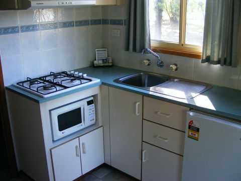 Cobar Caravan Park - Internet Find 1