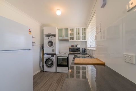 Cole House Apartments - Internet Find 1