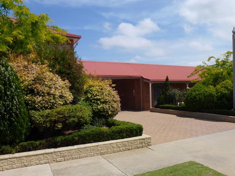 Colonial Motor Inn Bairnsdale Golden Chain Property - Internet Find 2