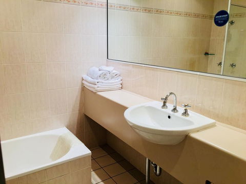 Comfort Inn Bushman's - Internet Find 1