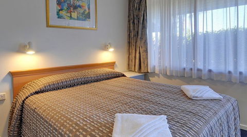 Comfort Inn Cedar Lodge - Internet Find 2