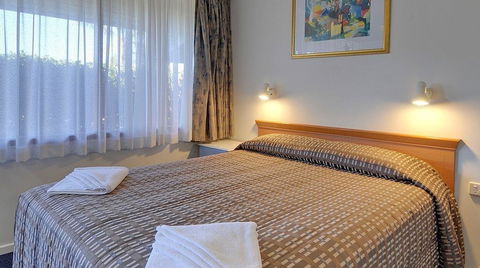 Comfort Inn Cedar Lodge - Internet Find 0