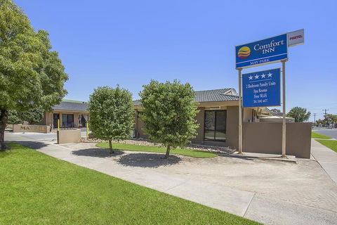 Comfort Inn May Park - Internet Find 0