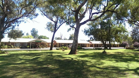 Cooee Motel - Internet Find 0