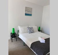 Cosy apartment  Clayton Monash17 - Internet Find