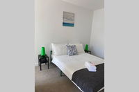 Cosy apartment Clayton Monash17