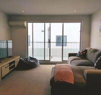 Cosy Modern Apartment in Brunswick - Internet Find