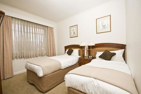 Country Plaza Motel - Internet Find 3
