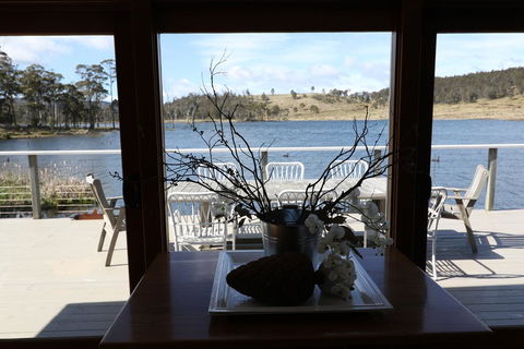 Currawong Lakes Tasmania - Internet Find 2