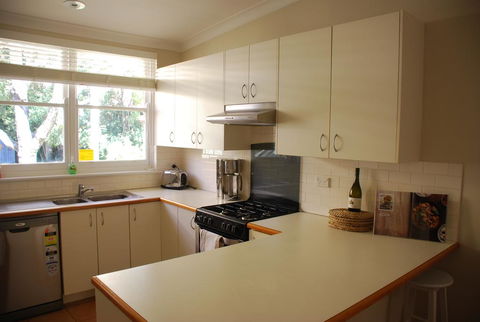 Dalton Cottage - Internet Find 3