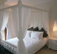 Darnell Bed  Breakfast - Internet Find