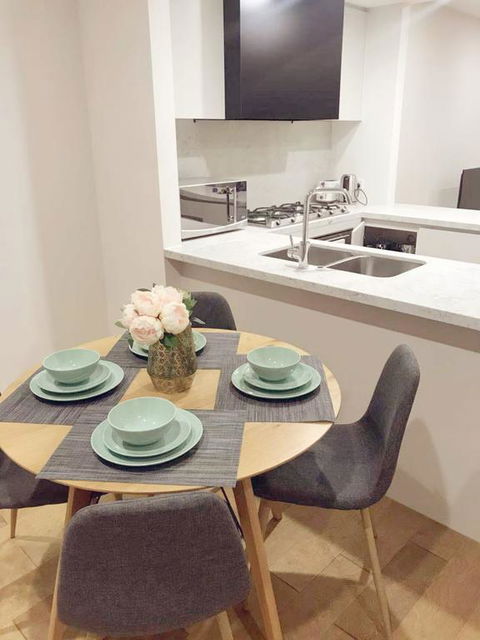 Delicate And Peaceful Bundoora Townhouse 11-R2 - Internet Find 3