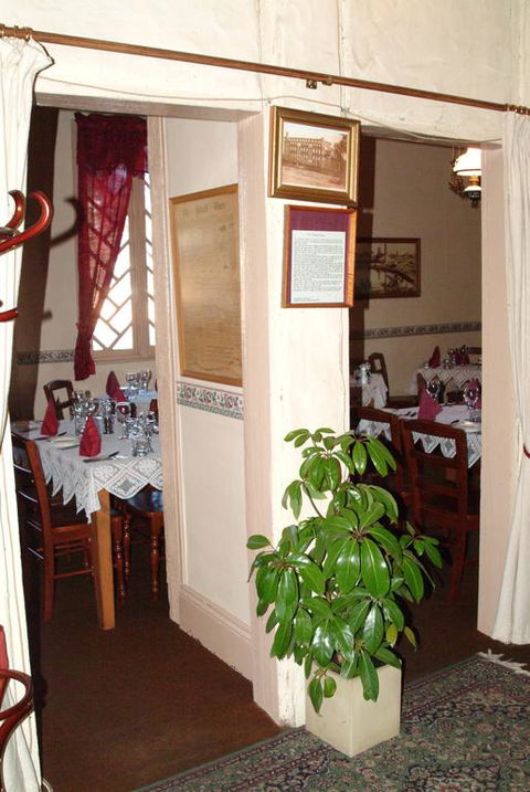 Diamond House Heritage Restaurant And Motor Inn - Internet Find 3