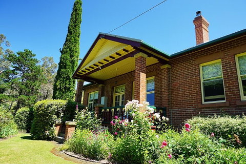 Donalea Bed And Breakfast & Riverview Apartment - Internet Find 3