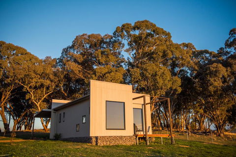Dragonfly Cottages - Internet Find 0
