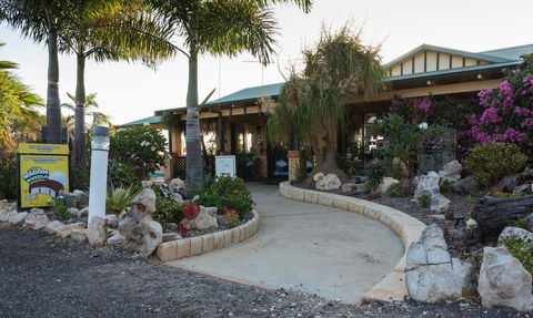 Drummond Cove Holiday Park - Internet Find 0