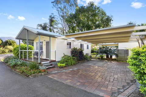Dunbogan Caravan Park - Internet Find 0