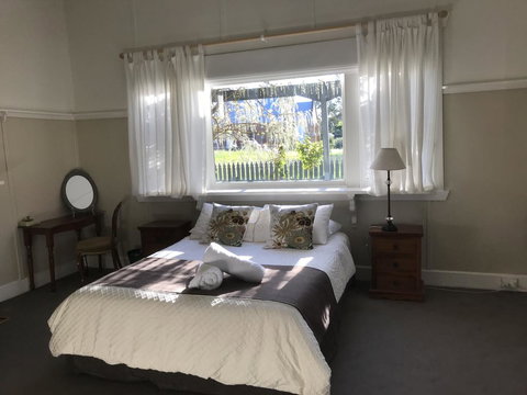 Dunkeld Old Bakery Accommodations - Internet Find 0