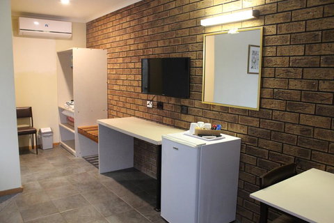 Dunolly Golden Triangle Motel - Internet Find 1