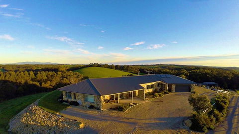Eagle Rock B&B, Fish Creek - Internet Find 0