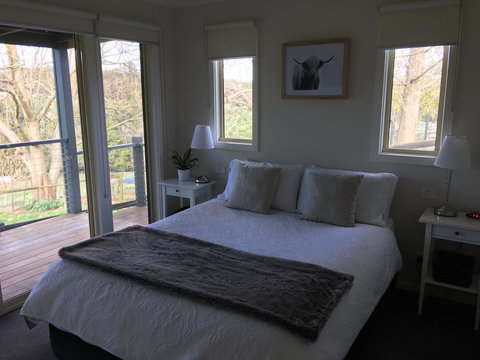 Emerald Ridge - Internet Find 0