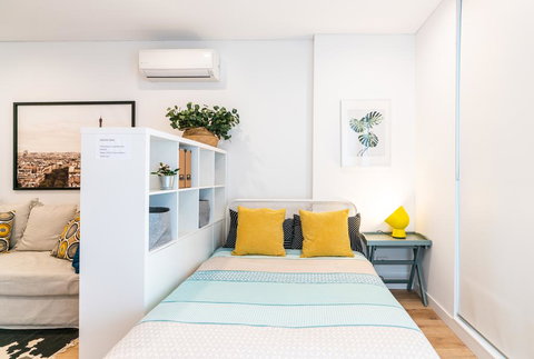 EP22-Brand New Modern Studio In Epping - Internet Find 2