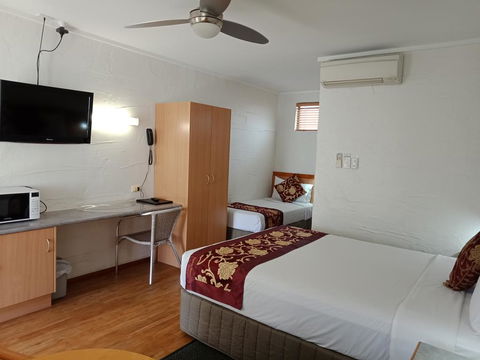 Espana Motel - Internet Find 2