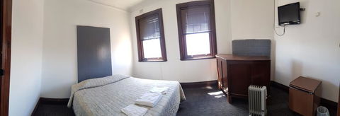 Exchange Hotel Blayney - Internet Find 2