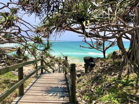 EXTRA LARGE 2 Bed Apartment - 3 Pools And Spa - Mountain View - BEACHFRONT LOCATION CABARITA BEACH - Internet Find 0