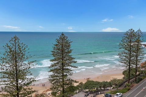 FABULOUS BEACHFRONT POSITION - Internet Find 0