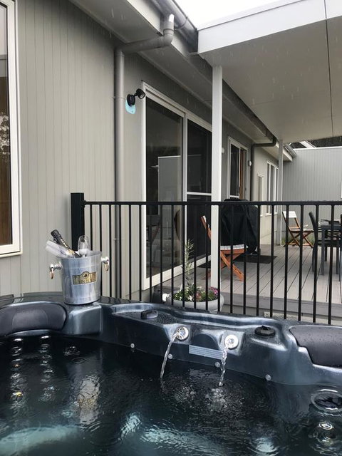 Fairwinds Tasmania - Internet Find 2