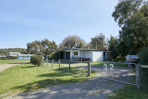 Far View - Internet Find 3