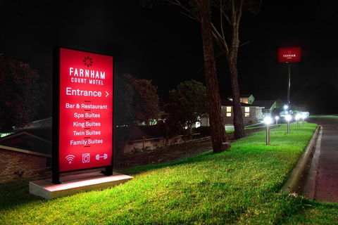 Farnham Court Motel And Restaurant - Internet Find 0