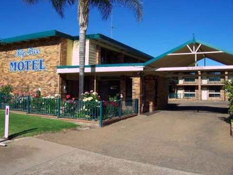 Fig Tree Motel - Internet Find 0