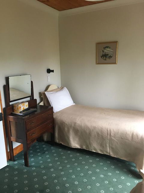 Fitzpatricks Inn - Internet Find 1
