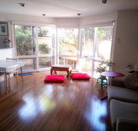 Fitzroy spacious house - Internet Find