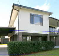 FRASERS COTTAGE- 23 Castle St Laurieton - Internet Find