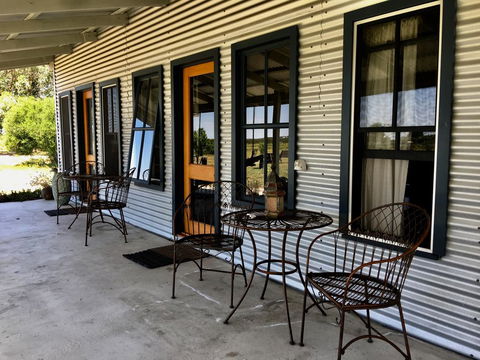 French Island Cottage - Internet Find 2