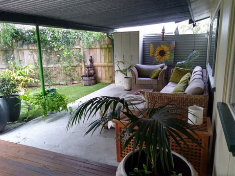 Friends Holiday House - Internet Find 2