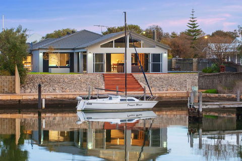 Geographe House - Internet Find 0