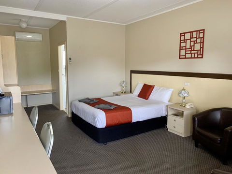 Gilgandra Motel - Internet Find 1