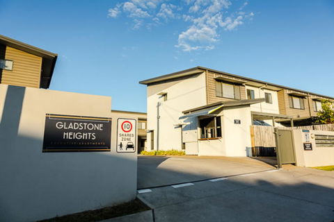 Gladstone Heights Executive Apartments - Internet Find 0