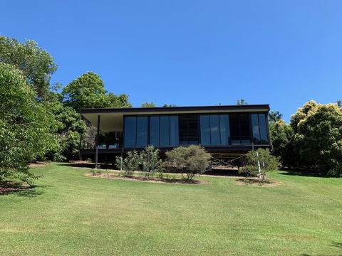Glass On Glasshouse - Internet Find 3