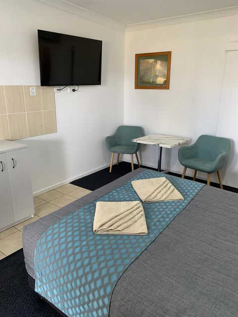 Glen Innes Motel - Internet Find 1