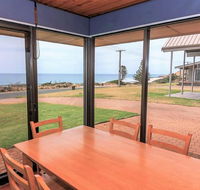 Gold Coast Views - 10 Gold Coast Drive - Internet Find