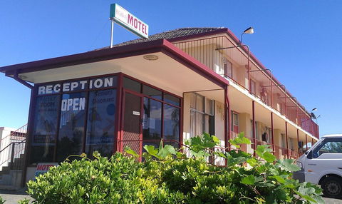 Goolgowi Highway Motel - Internet Find 0